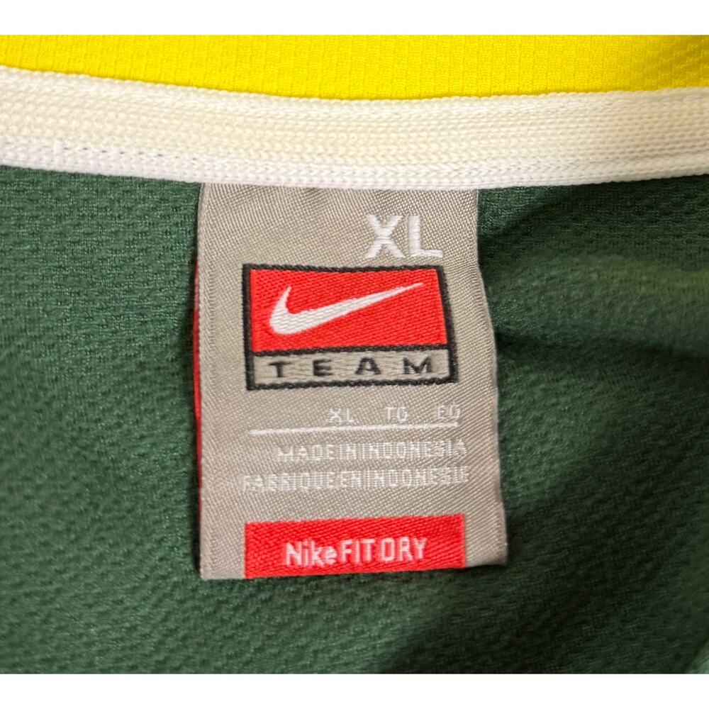 Nike Oregon Ducks Mens Jersey Size XL Extra Large Green Yellow Short Sleeve EUC - Picture 8 of 9